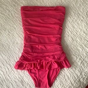 💕🌸Juicy Couture🌸💕 1 piece swim suit🩱